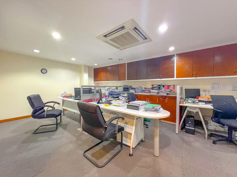 3 Storey Shoplot Ofiice Sekysen 13 Shah Alam untuk Untuk Dijual - RM 5,050,000, Mac 2026 - PropertyGuru.com.my