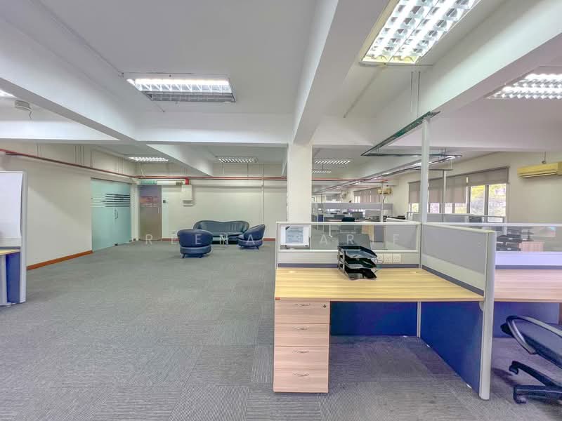 3 Storey Shoplot Ofiice Sekysen 13 Shah Alam untuk Untuk Dijual - RM 5,050,000, Mac 2026 - PropertyGuru.com.my