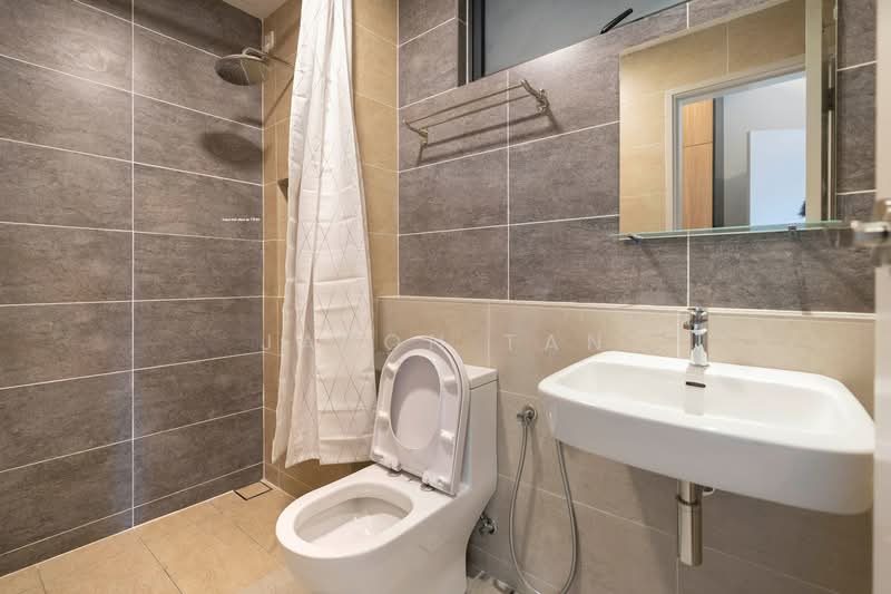 Service Residence for Rent at Setia City Residences - Jason Tan - Bathroom - PropertyGuru.com.my