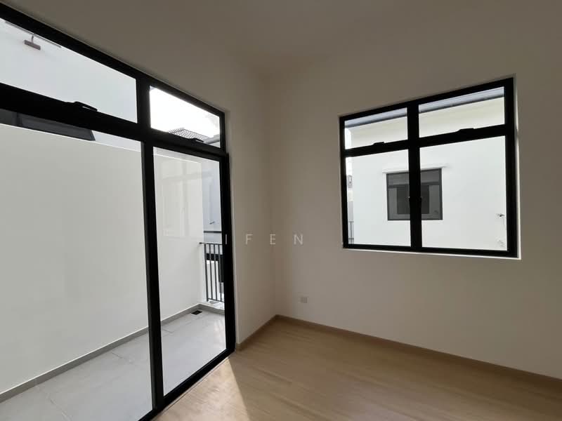 Cluster House for Sale in Eco Botanic 2 (Iskandar Puteri (Nusajaya)) - Lifen . - Balcony - PropertyGuru.com.my