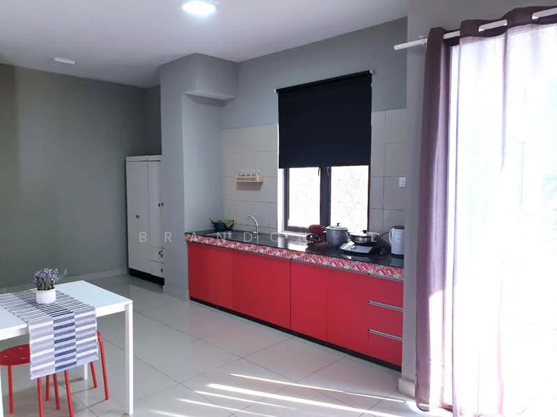 Univ 360 Place untuk Untuk Disewa - RM 1,300 /bulan, Mac 2026 - Kitchen - PropertyGuru.com.my
