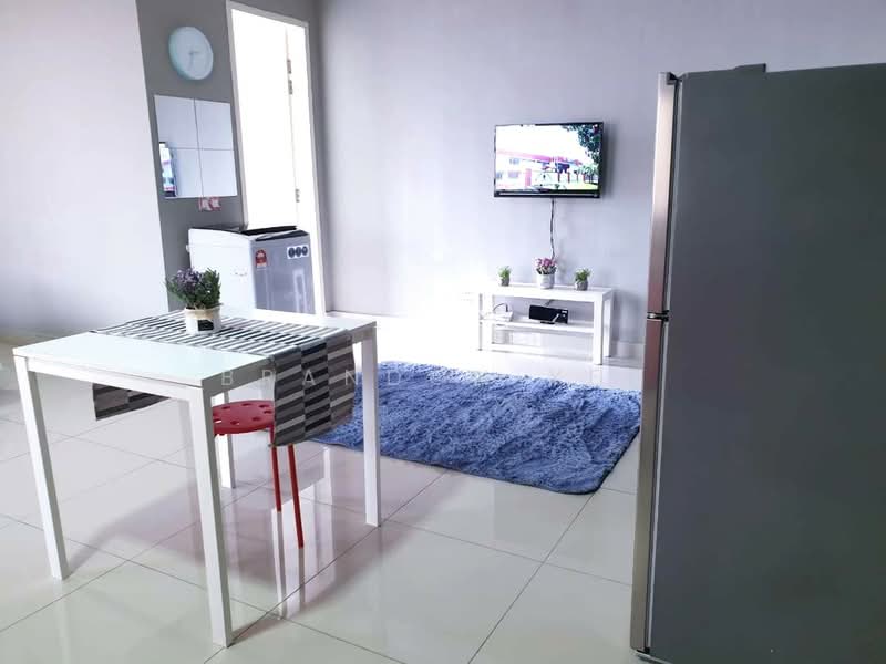 Univ 360 Place untuk Untuk Disewa - RM 1,300 /bulan, Mac 2026 - Living Room - PropertyGuru.com.my