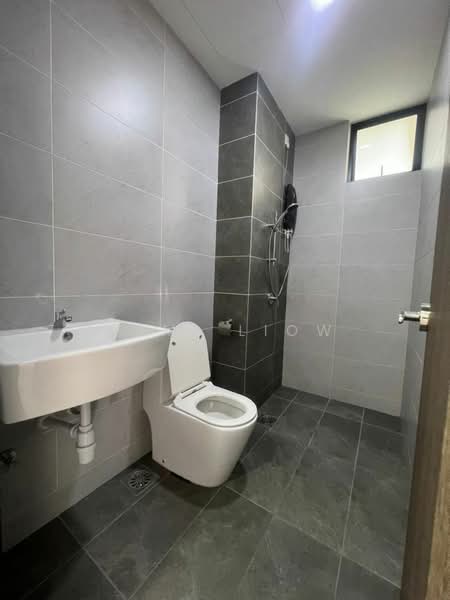 Service Residence for Rent at Twin Tower Residence - Yumi Liow - Bathroom - PropertyGuru.com.my