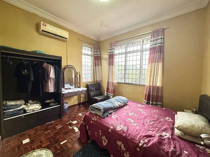 2-storey Terraced House for Sale in Bandar Putra (Kulai) - Anson Hiong - Bedroom - PropertyGuru.com.my