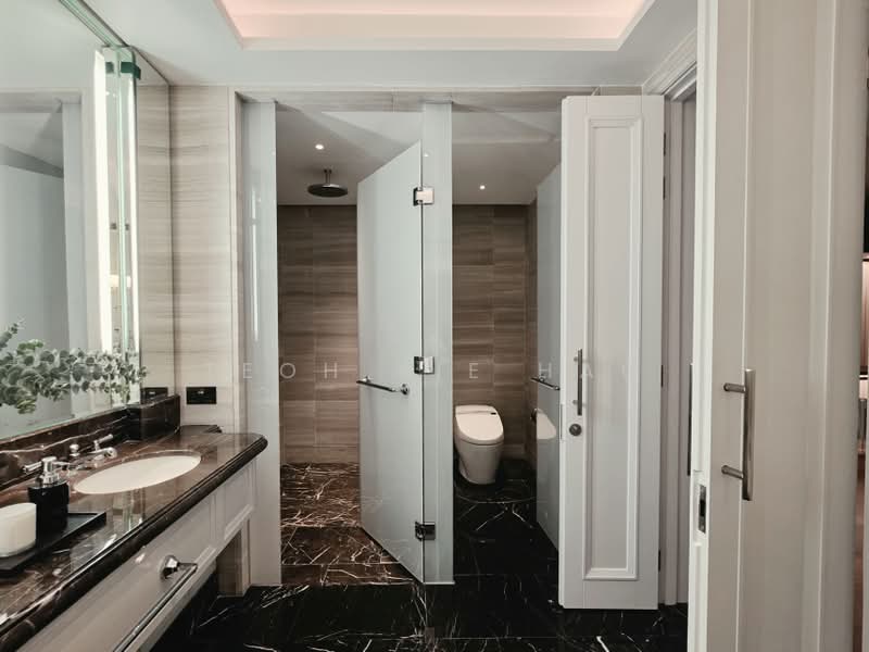Service Residence for Sale at St Regis - Teoh Yie Hao - Bathroom - PropertyGuru.com.my