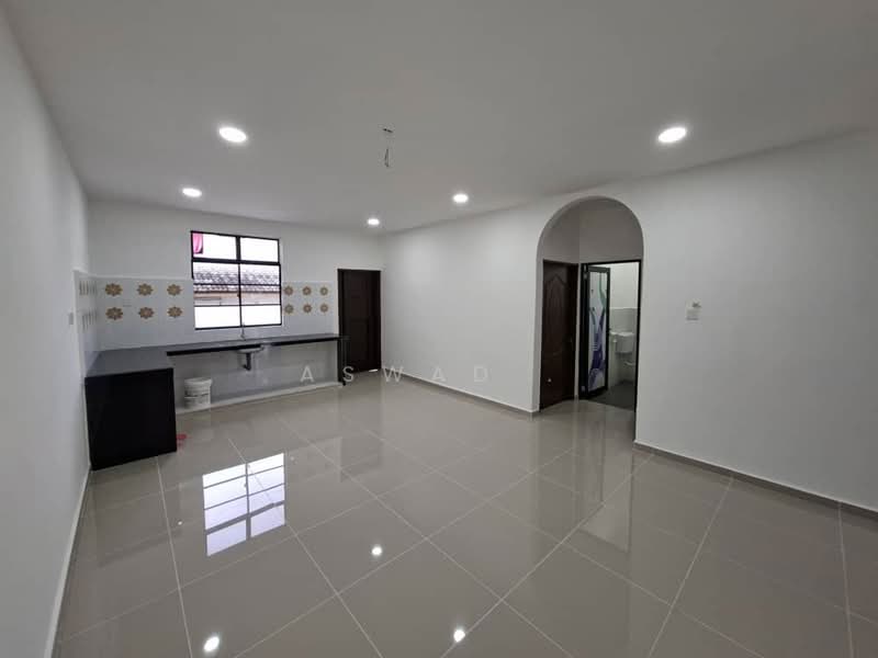 Taman Cengal Indah untuk Untuk Dijual - RM 650,000, Mac 2026 - Kitchen - PropertyGuru.com.my