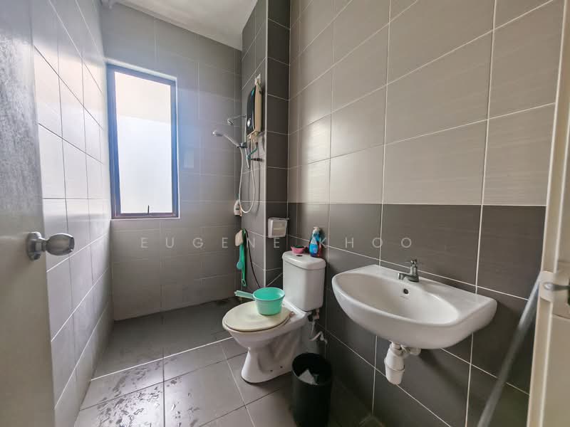 Adda Heights untuk Untuk Dijual - RM 1,340,000, Mac 2026 - Bathroom - PropertyGuru.com.my