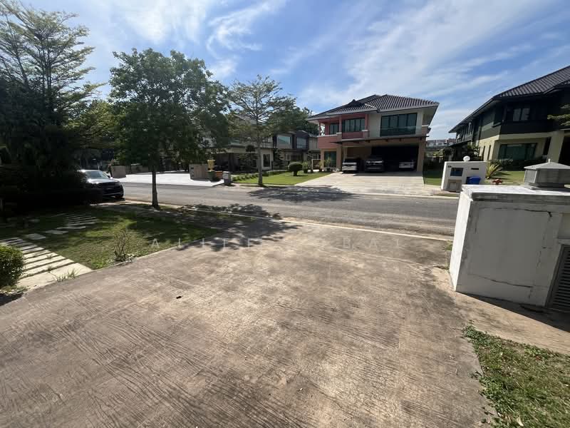 Bungalow for Sale in Kota Kemuning (Shah Alam) - Aliff Iqbal - PropertyGuru.com.my