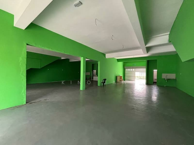 Shop for Rent in Bandar Cemerlang (Ulu Tiram) - Kino Jaw - Interior - PropertyGuru.com.my