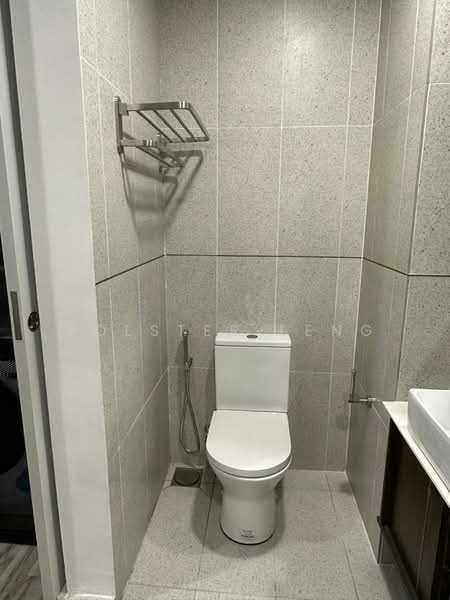 Service Residence for Rent at Millerz Square - Volster Leng - Bathroom - PropertyGuru.com.my
