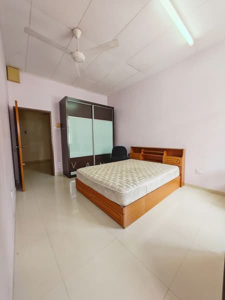 Terraced House for Sale in Bandar Puteri Puchong (Puchong) - Evan Goh - Bedroom - PropertyGuru.com.my