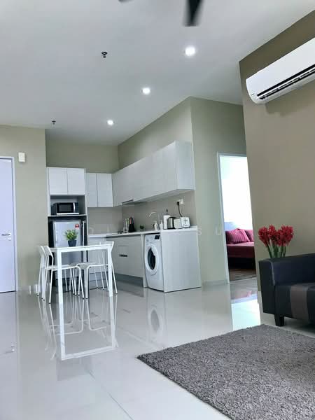 i-SOHO @ i-City untuk Untuk Dijual - RM 430,000, Mac 2026 - Kitchen - PropertyGuru.com.my