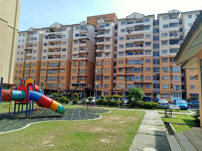 Pangsapuri untuk Dijual di Delima Intan Apartment - Sunny Lok - Exterior - PropertyGuru.com.my