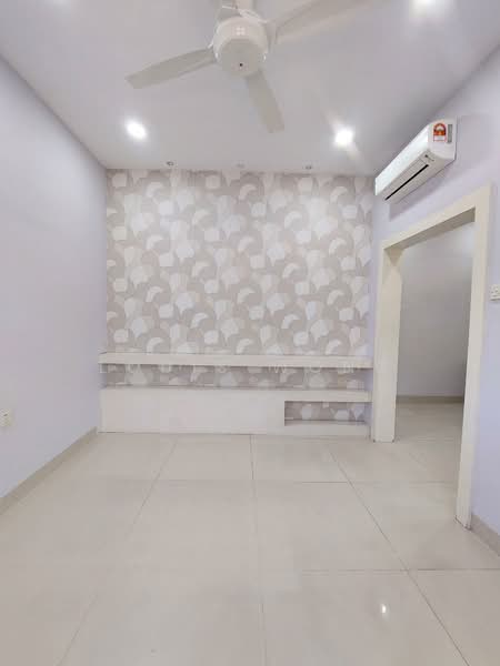 Semi-Detached House for Sale in Bandar Tun Hussein Onn (Cheras) - Louis Wong - Interior - PropertyGuru.com.my