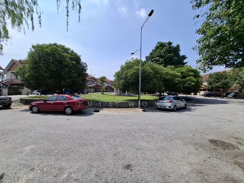 Semi-Detached House for Sale in Bandar Tun Hussein Onn (Cheras) - Louis Wong - Exterior - PropertyGuru.com.my