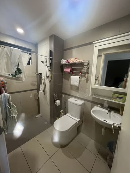 Condominium for Sale at The Z Residence - Jenny Koo - Bathroom - PropertyGuru.com.my