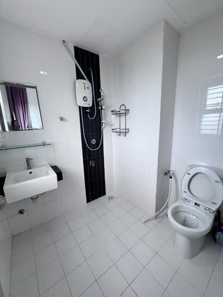 Plaza Menjalara untuk Untuk Disewa - RM 2,000 /bulan, Mac 2026 - Bathroom - PropertyGuru.com.my