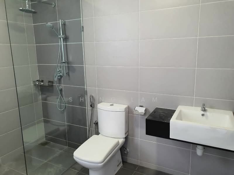 Kondominium untuk Disewa di Golden Triangle 2 - Shing Lam - Bathroom - PropertyGuru.com.my