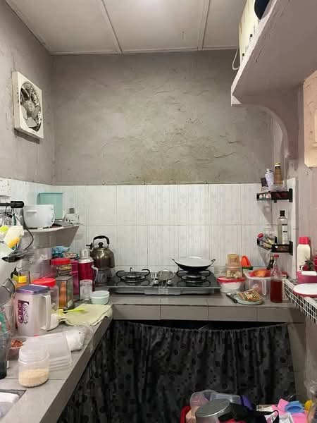 2-storey Terraced House for Sale in Taman Lahat Baru (Lahat) - Jeff Tan - Kitchen - PropertyGuru.com.my