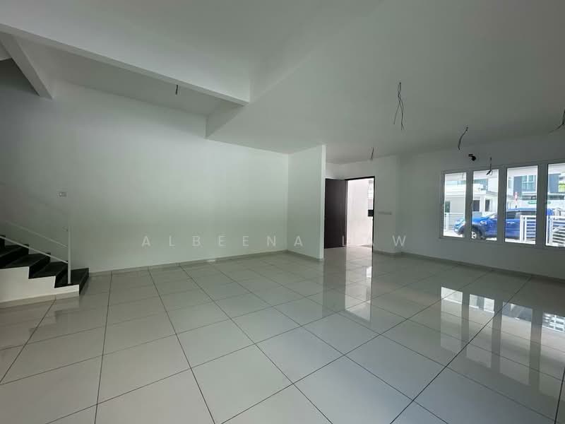 SUNGAI ARA BAYAN LEPAS untuk Untuk Dijual - RM 1,500,000, Mac 2026 - Living Room - PropertyGuru.com.my