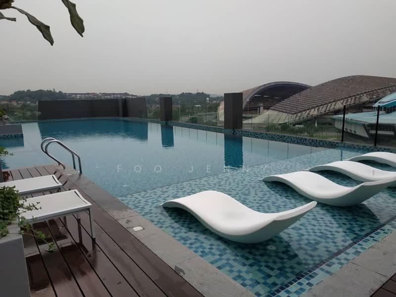 Servis Apartment untuk Dijual di Emira Residence - Jia Xiao, Foo Jenny - Pool - PropertyGuru.com.my