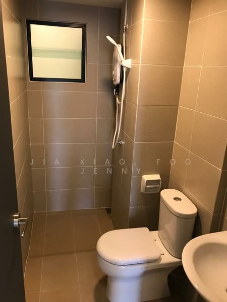 Servis Apartment untuk Dijual di Emira Residence - Jia Xiao, Foo Jenny - Bathroom - PropertyGuru.com.my