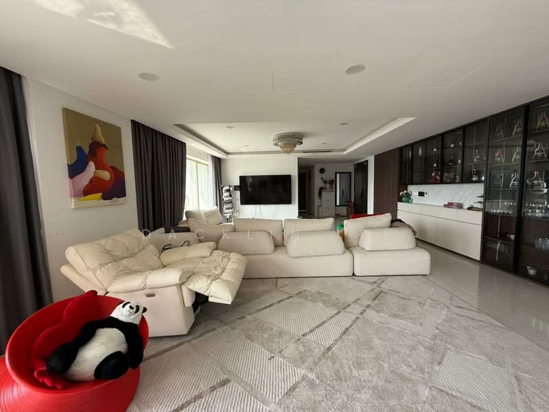 Condominium for Sale at Residensi R8 - Dacklin Lee - Living Room - PropertyGuru.com.my