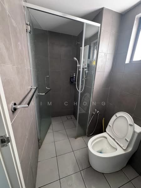 Servis Apartment untuk Disewa di Berkeley Uptown - Kim Chong - Bathroom - PropertyGuru.com.my