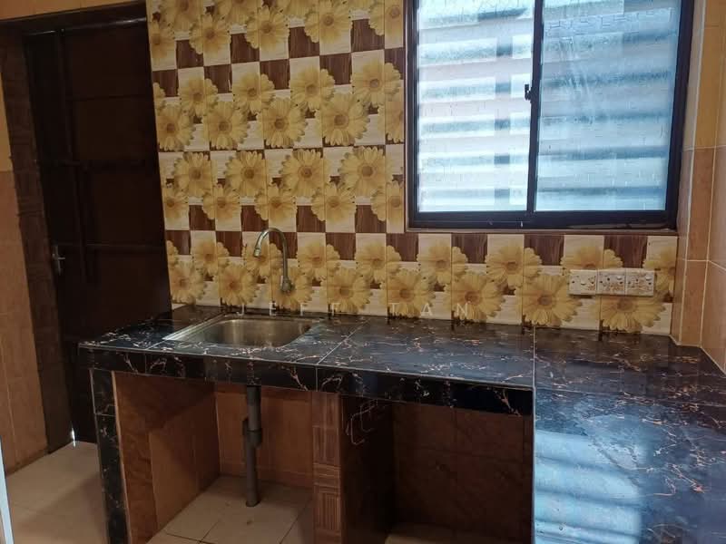 2-storey Terraced House for Sale in Taman Menglembu Impiana Adril (Menglembu) - Jeff Tan - Kitchen - PropertyGuru.com.my