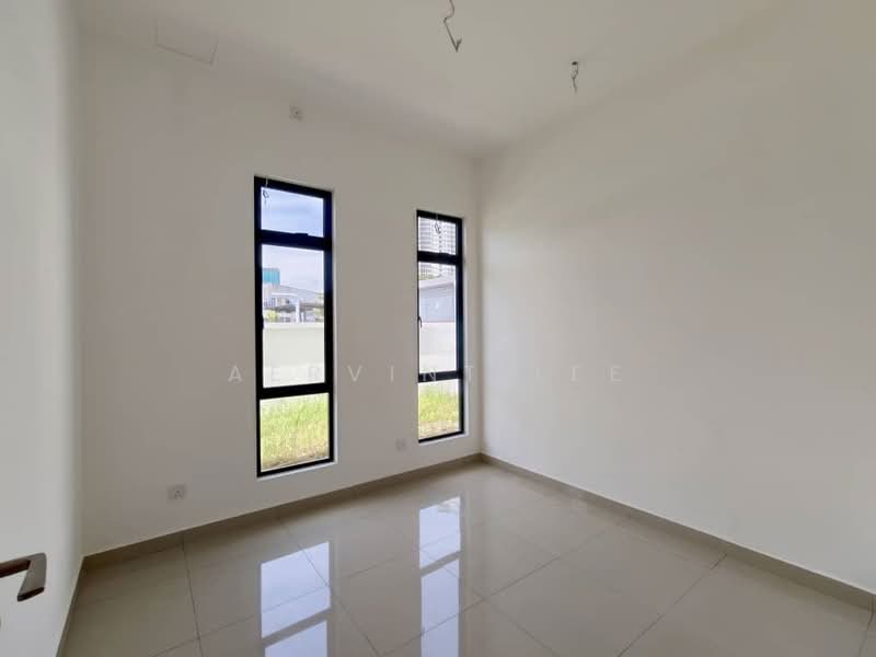 Cluster House for Sale in Taman Mount Austin (Tebrau) - Aervint Lee - Interior - PropertyGuru.com.my
