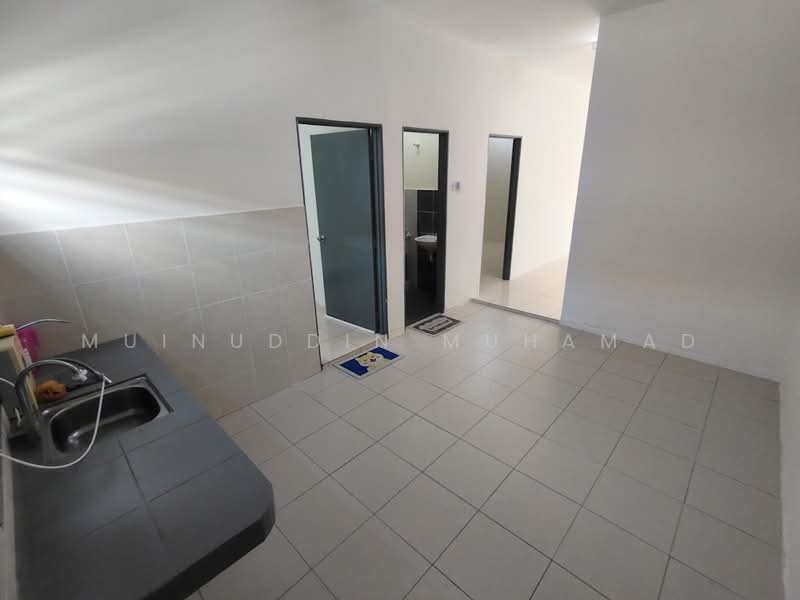 1-storey Terraced House for Rent in Sitiawan (Perak) - Muinuddin Muhamad - Kitchen - PropertyGuru.com.my