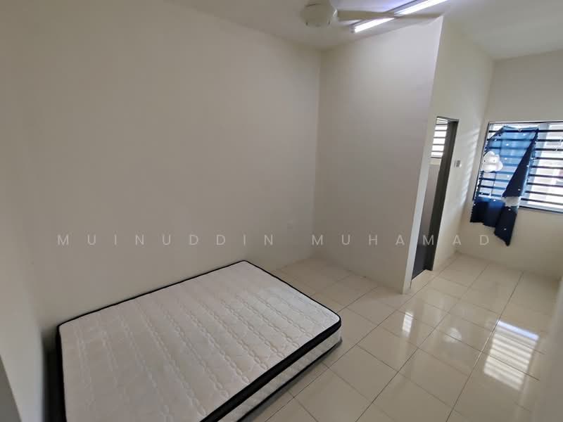 1-storey Terraced House for Rent in Sitiawan (Perak) - Muinuddin Muhamad - Bedroom - PropertyGuru.com.my