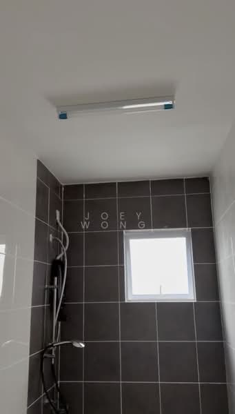 Koi Prima Condominium untuk Untuk Disewa - RM 1,300 /bulan, Mac 2026 - Bathroom - PropertyGuru.com.my