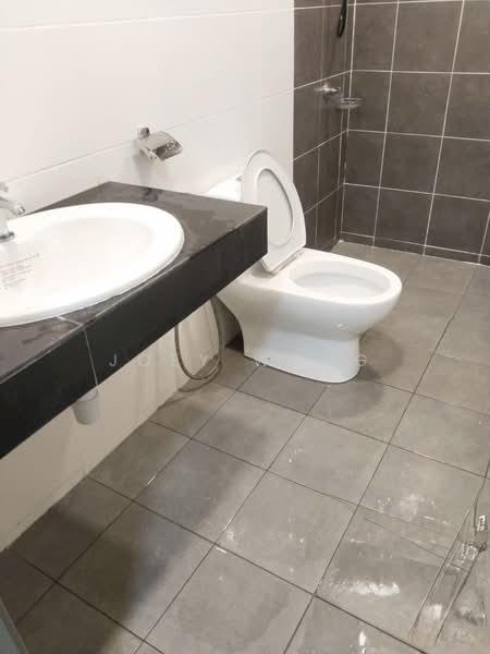 Condominium for Rent at Koi Prima Condominium - Joey Wong - Bathroom - PropertyGuru.com.my