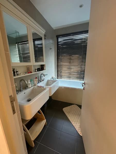 Rumah Teres 3 Tingkat untuk Dijual di Ampang (Selangor) - Magdalene Alberto - Bathroom - PropertyGuru.com.my