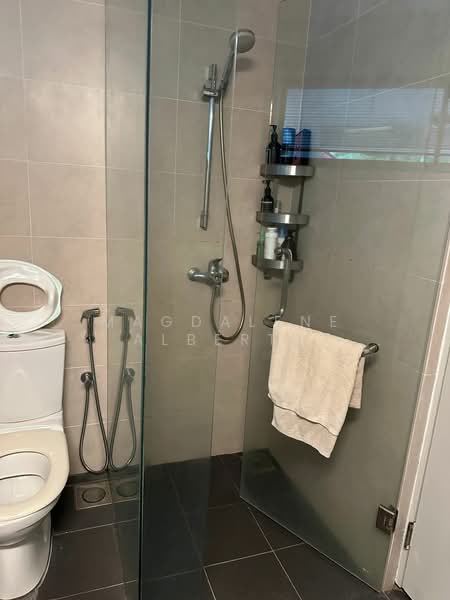 Rumah Teres 3 Tingkat untuk Dijual di Ampang (Selangor) - Magdalene Alberto - Bathroom - PropertyGuru.com.my