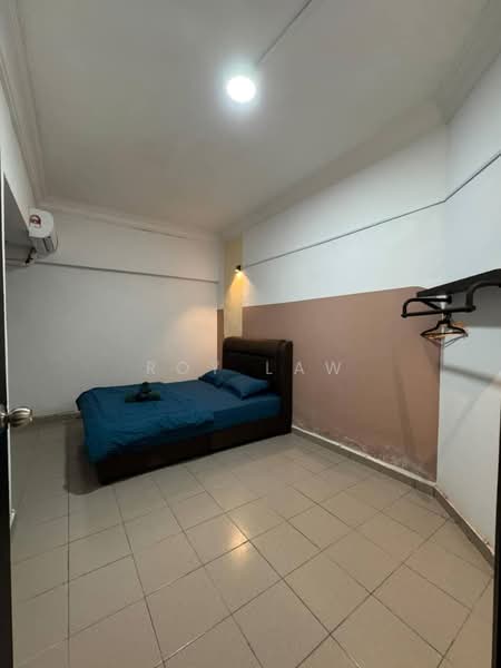 Condominium for Rent at Golden Straits Villas - Roy Law - Bedroom - PropertyGuru.com.my