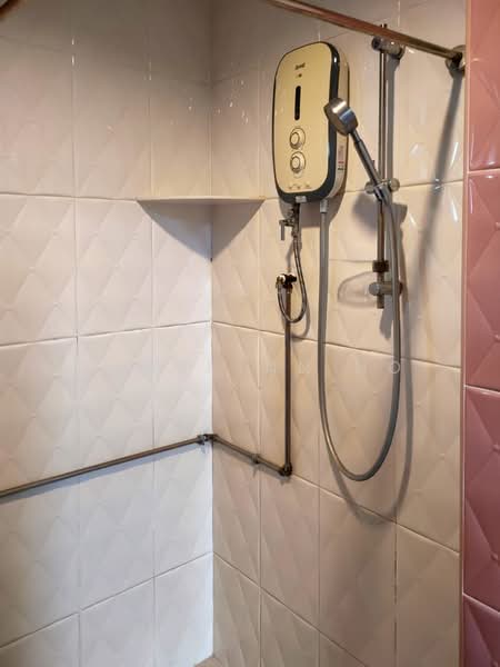 Sri York Condominium untuk Untuk Disewa - RM 2,500 /bulan, Mac 2026 - Bathroom - PropertyGuru.com.my