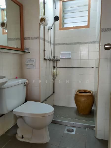 Sri York Condominium untuk Untuk Disewa - RM 2,500 /bulan, Mac 2026 - Bathroom - PropertyGuru.com.my