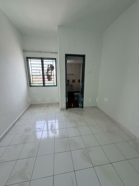 Apartment for Rent at Pangsapuri Mutiara Subang - Chong Yien Chin - Interior - PropertyGuru.com.my