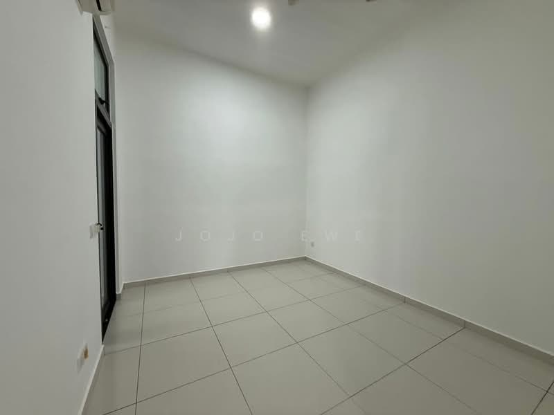 Cluster House for Sale in Iskandar Puteri (Nusajaya) (Johor) - Jojo Ewe - Interior - PropertyGuru.com.my