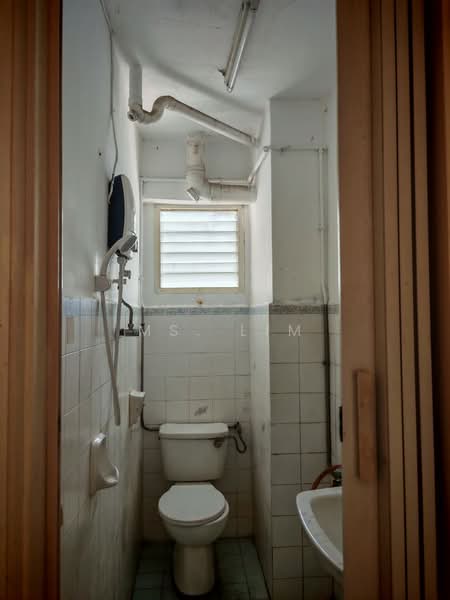 Puteri Indah untuk Untuk Dijual - RM 328,000, Mac 2026 - Bathroom - PropertyGuru.com.my