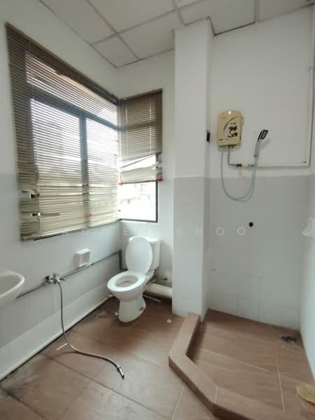 Semi-Detached House for Rent in Bayan Lepas (Penang) - Agnes Khoo - Bathroom - PropertyGuru.com.my