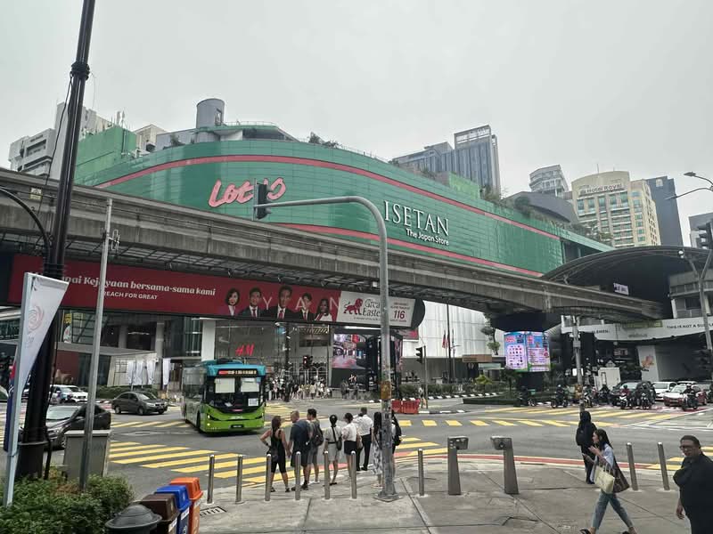 Shop for Rent in Bukit Bintang (KL City Centre) - Yang . - Exterior - PropertyGuru.com.my