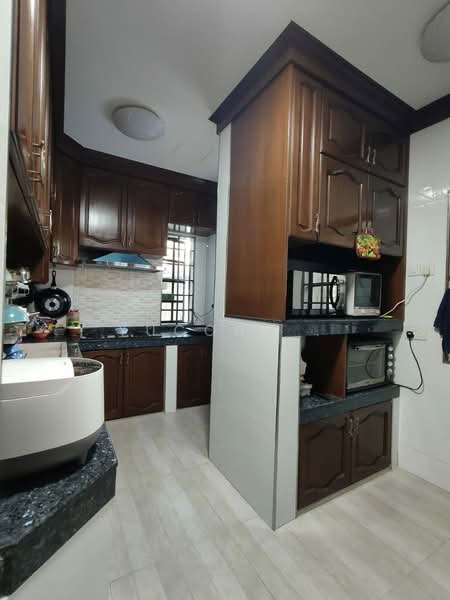 Bungalow for Sale in Taman Kolam Air (Johor Bahru) - Yucong . - Kitchen - PropertyGuru.com.my