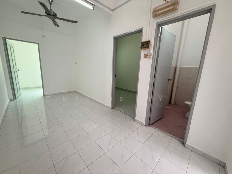 2-storey Terraced House for Sale in Taman Aman (Kluang) - Marcus Tey - Interior - PropertyGuru.com.my