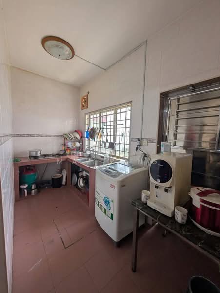 2-storey Terraced House for Sale in Bukit Indah (Iskandar Puteri (Nusajaya)) - May Pang - Kitchen - PropertyGuru.com.my