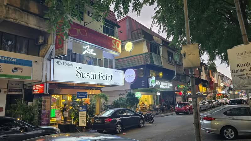 Shop for Rent in Taman Tun Dr Ismail (Kuala Lumpur) - peng peng - Exterior - PropertyGuru.com.my