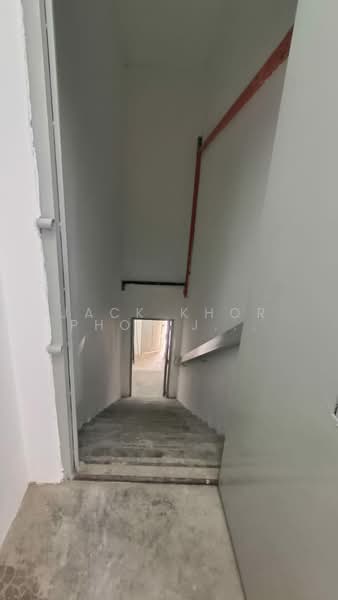 Shop for Rent in Taman Sungai Kapar Indah (Kapar) - Jack Khor Phor Jiing - Corridor - PropertyGuru.com.my