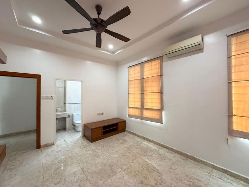 For Sale - RENOVATED 2 Storey Bungalow For Sale @ Solok Minden Gelugor